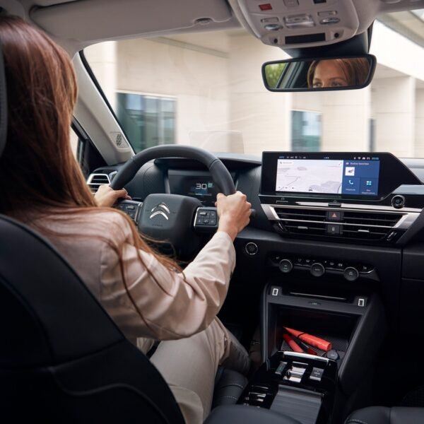 Citroen e-C4 X Interior