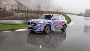 Read more about the article Mini prezintă imagini noi și detalii tehnice ale viitorului model Countryman Electric