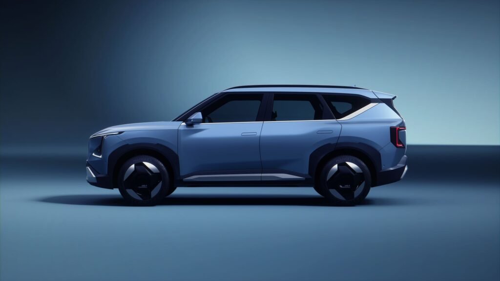 Kia EV5: Un SUV electric compact cu design futurist și performanțe decente - profil