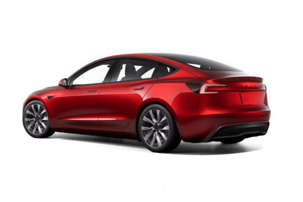 Tesla Model 3 Facelift: stopuri