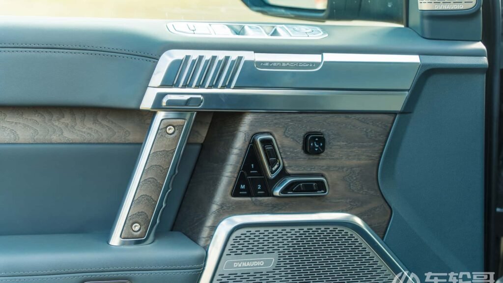 Dongfeng M-Hero 917: SUV electric cu dronă de 14.000 de dolari