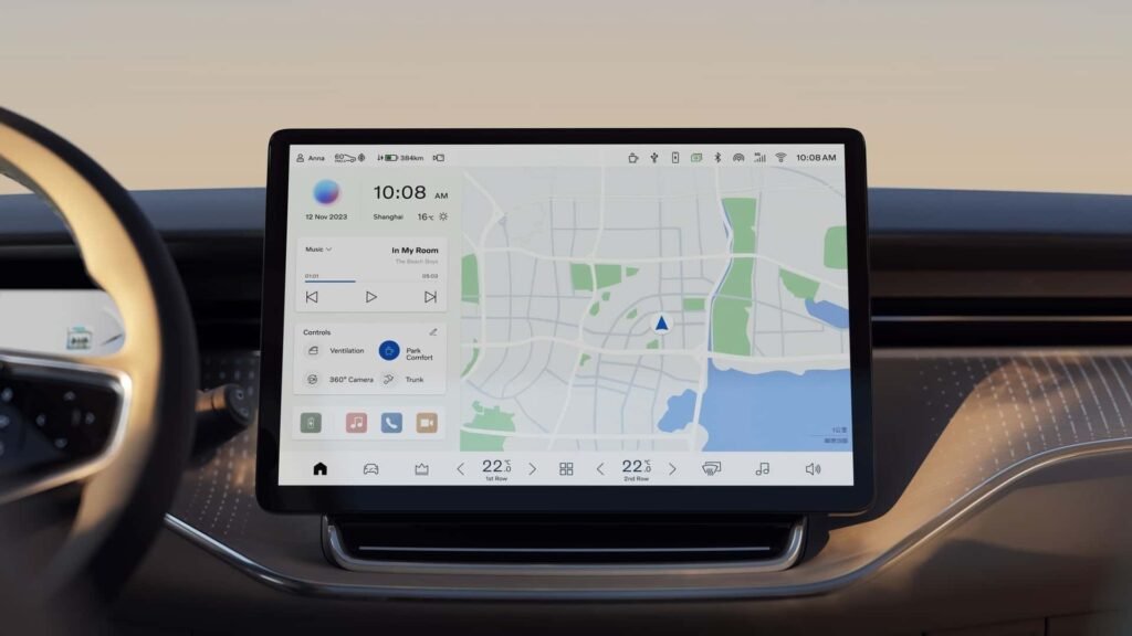 Volvo EM90: Noul Standard în Materie de Monovolume Electrice