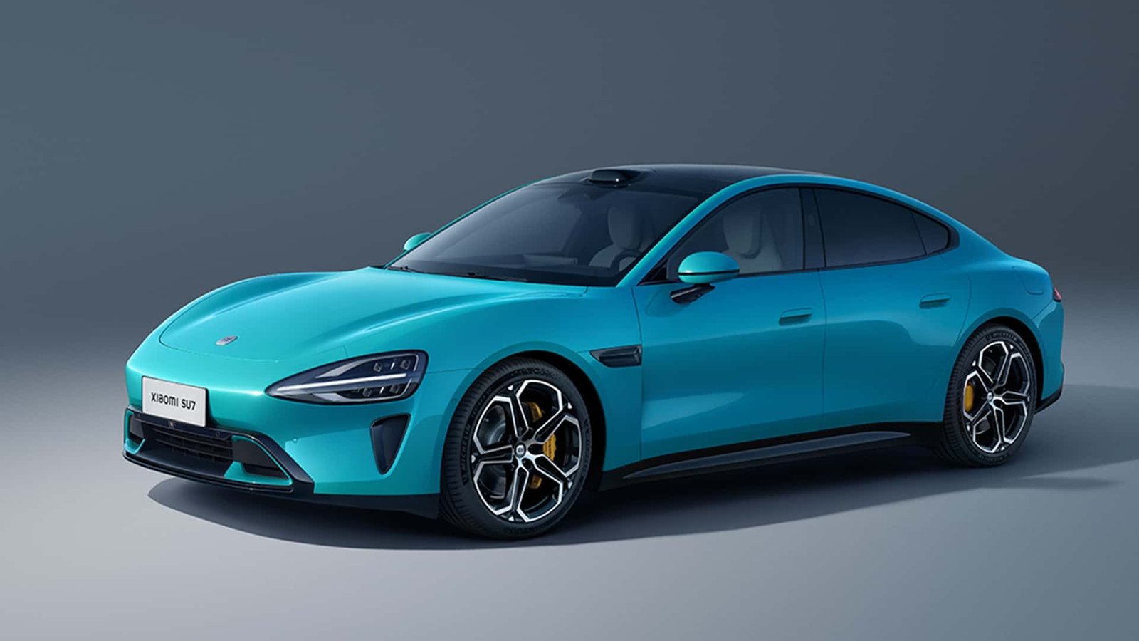 You are currently viewing Xiaomi SU7 Electrizează Piața Auto: Peste 88.000 de Precomenzi