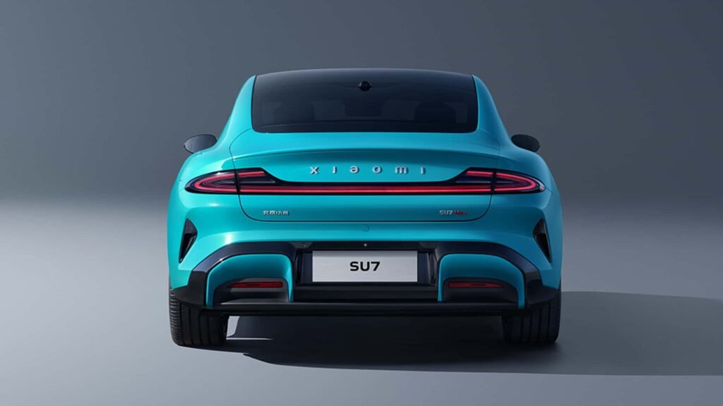 Xiaomi SU7 Electrizează Piața Auto: Peste 88.000 de Precomenzi