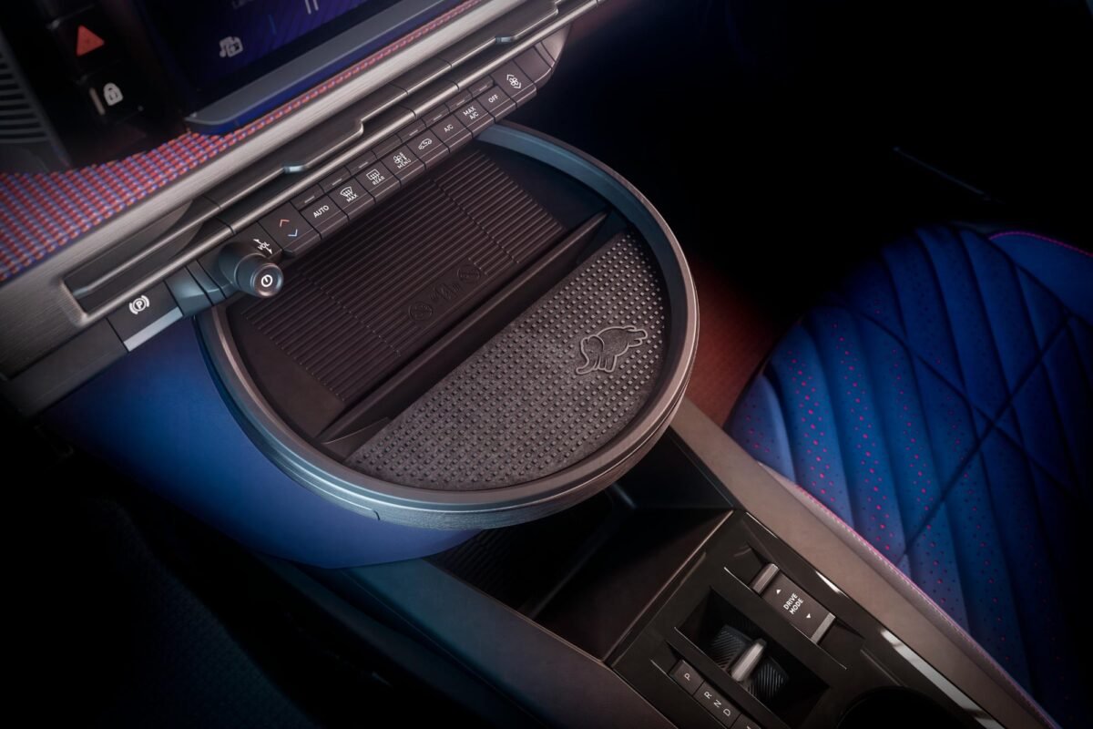 Lancia Ypsilon HF sigla elefant