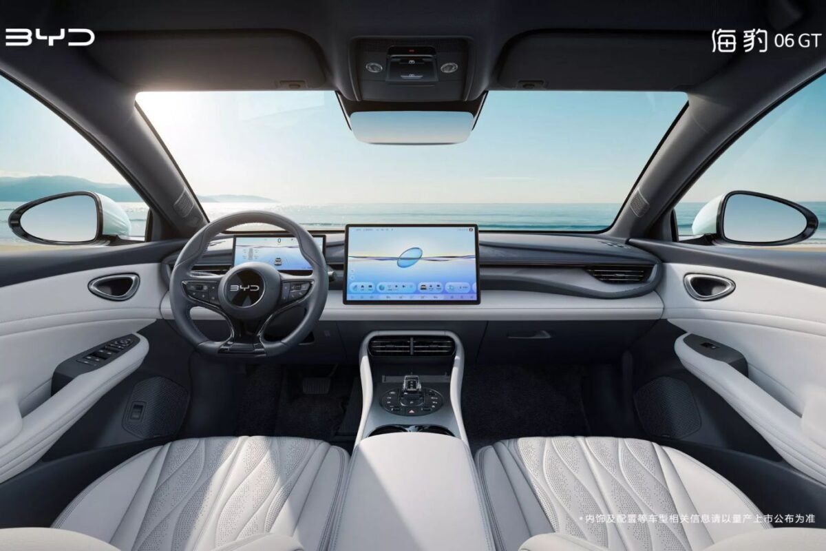 BYD Seal 06 GT display central