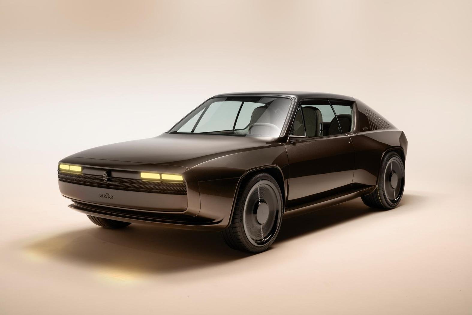 Read more about the article Renault R17 Restomod: Un Concept Retro-Modern cu Motor Electric