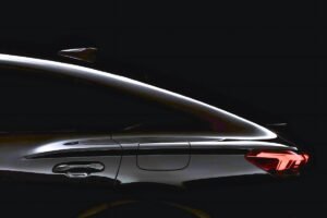 Read more about the article Audi Q6 e-tron Sportback: Prima imagine oficială – Debut la Paris