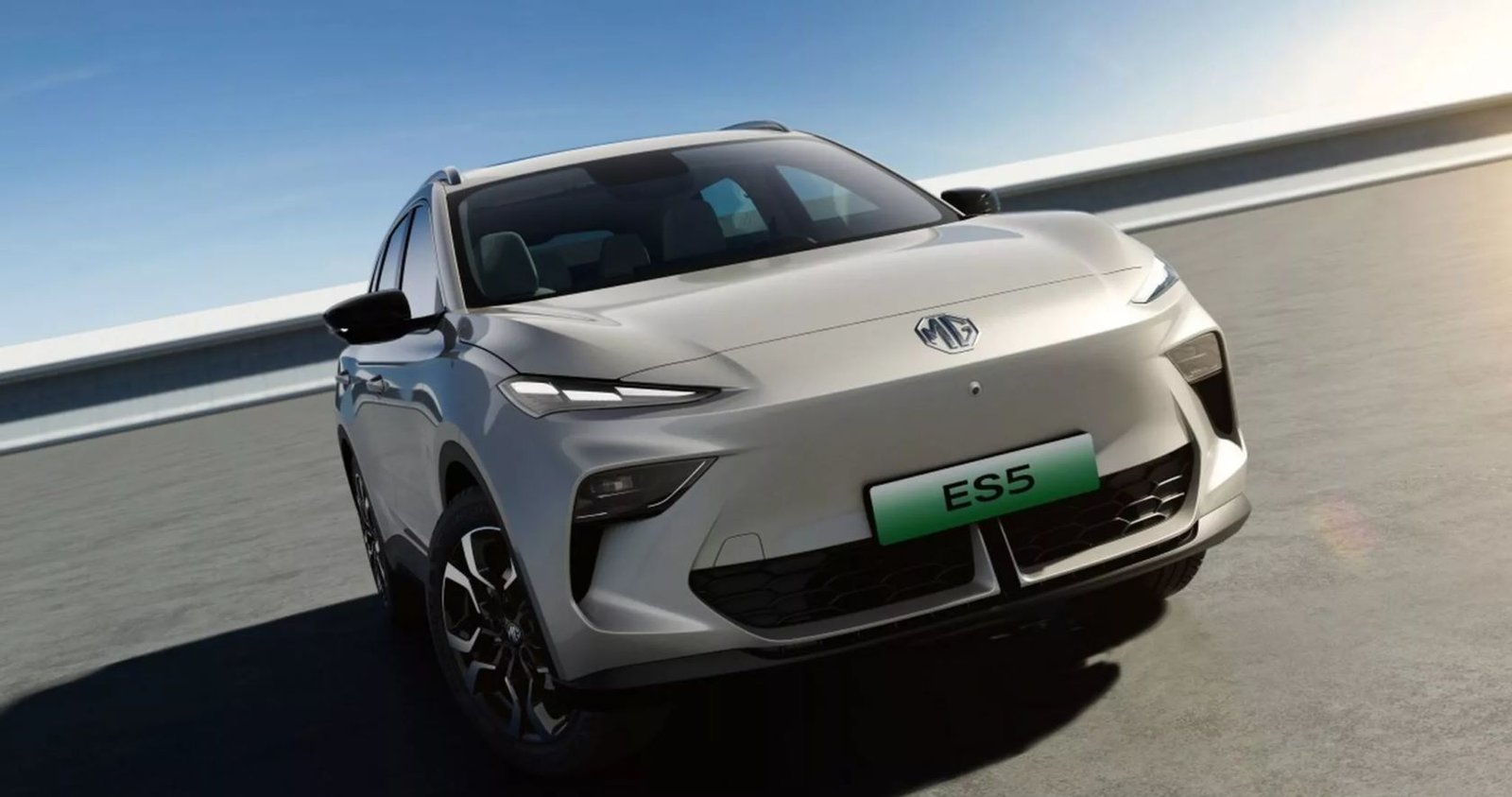 You are currently viewing MG ES5: Noul SUV electric cu 525 km autonomie ajunge în Europa