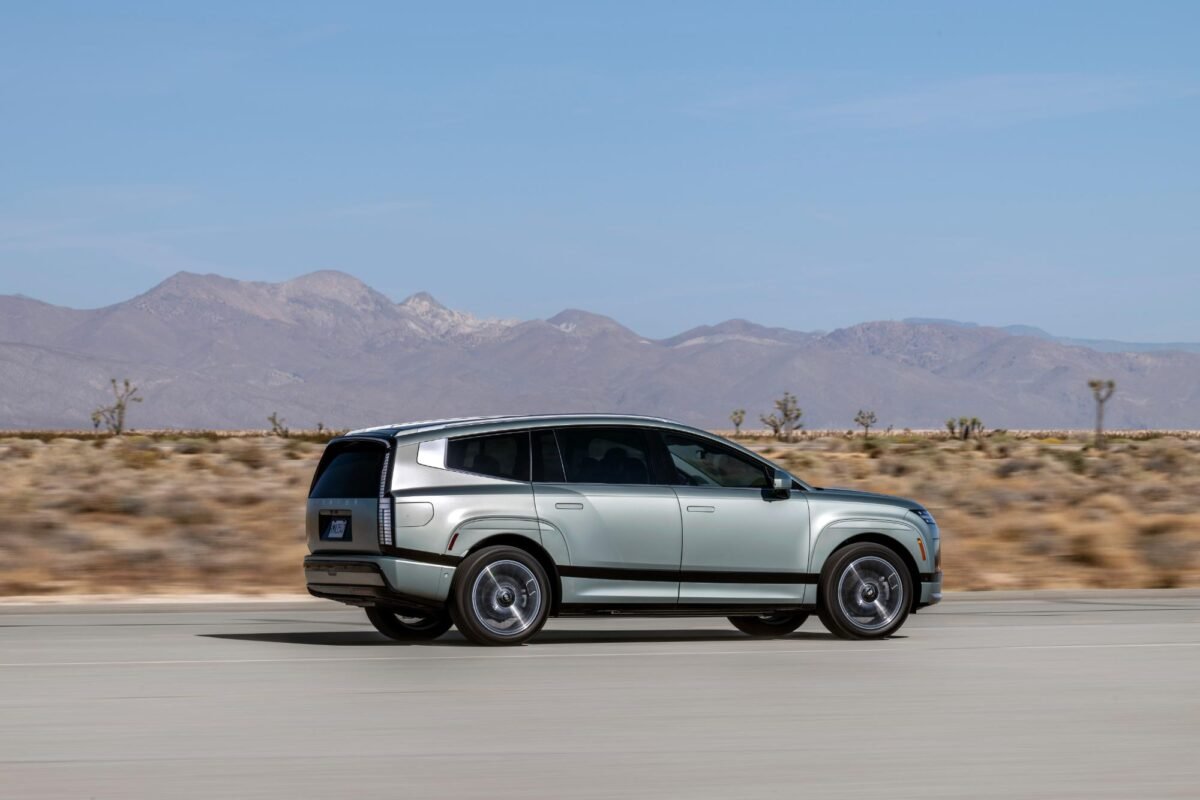 Hyundai Ioniq 9 profil