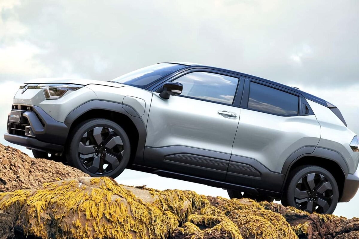 Suzuki eVitara offroad