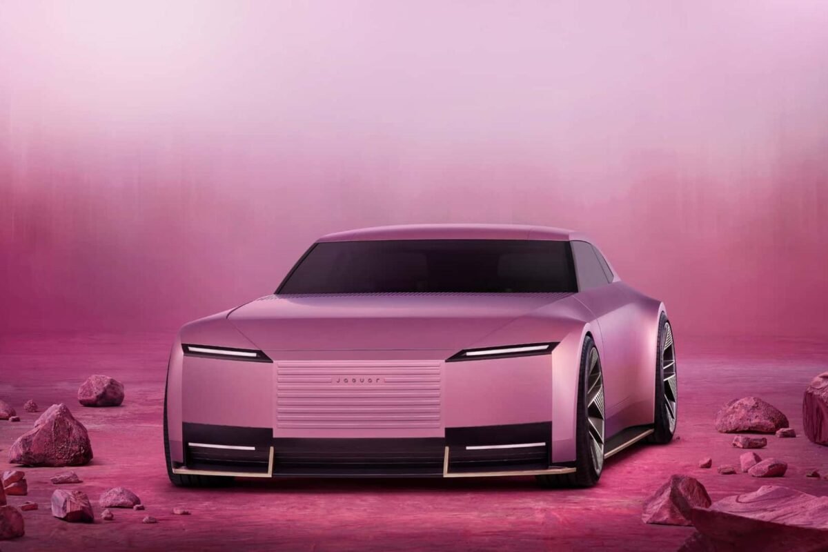 Jaguar Type 00 concept electric