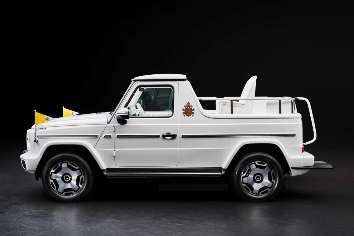 Papamobil G-Class Electric profil