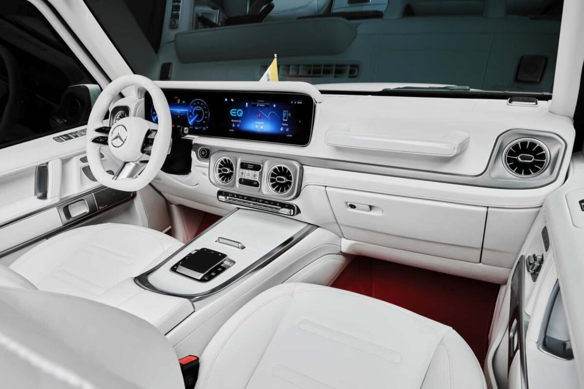 Papamobil G-Class Electric Interior